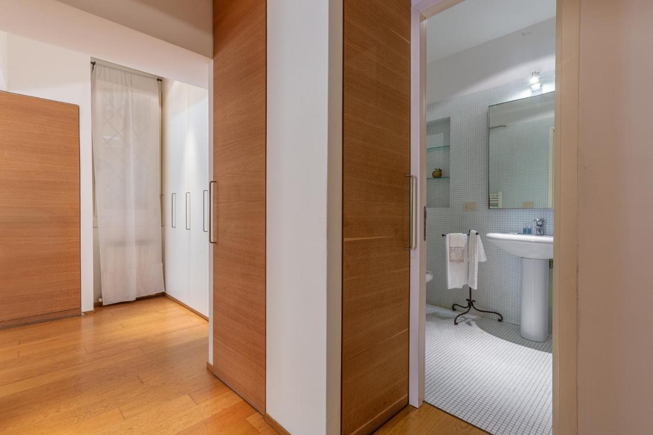 Pleasant Central Apartment With Garden Bologna Buitenkant foto